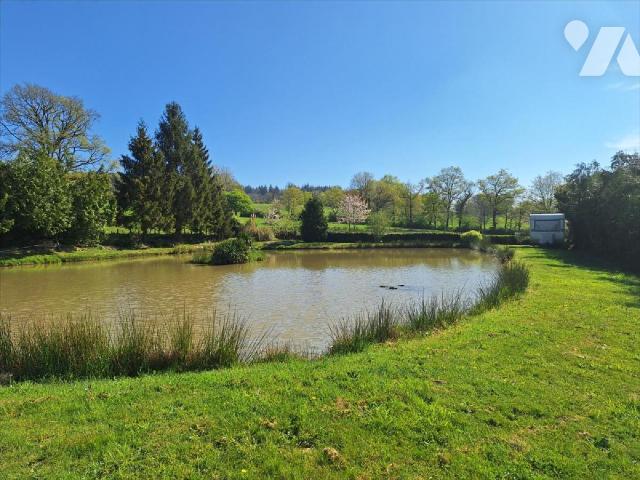 Terrain 2382 m² · à Juvigné · 2 382 m² · 15 000 €