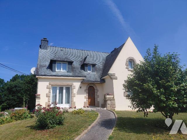 Maison 6 pièces 148 m² · à Pontivy · 148 m² · 250 000 €