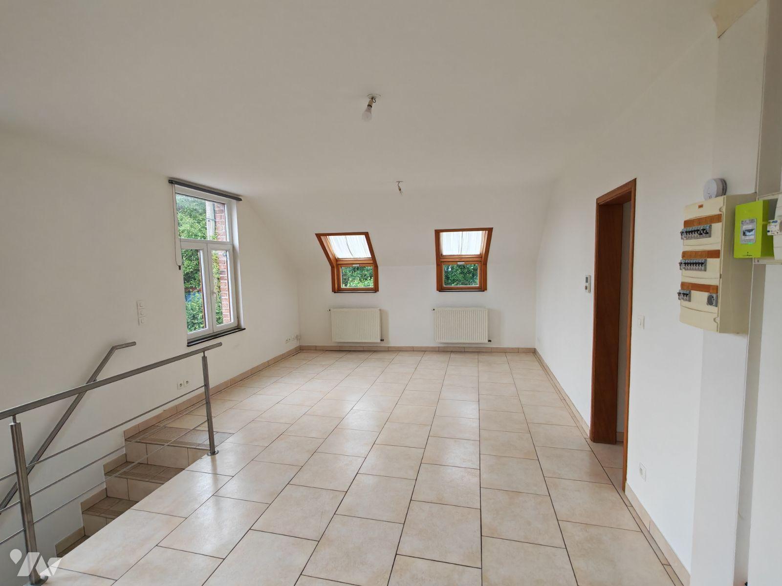 Appartement à Hon-Hergies