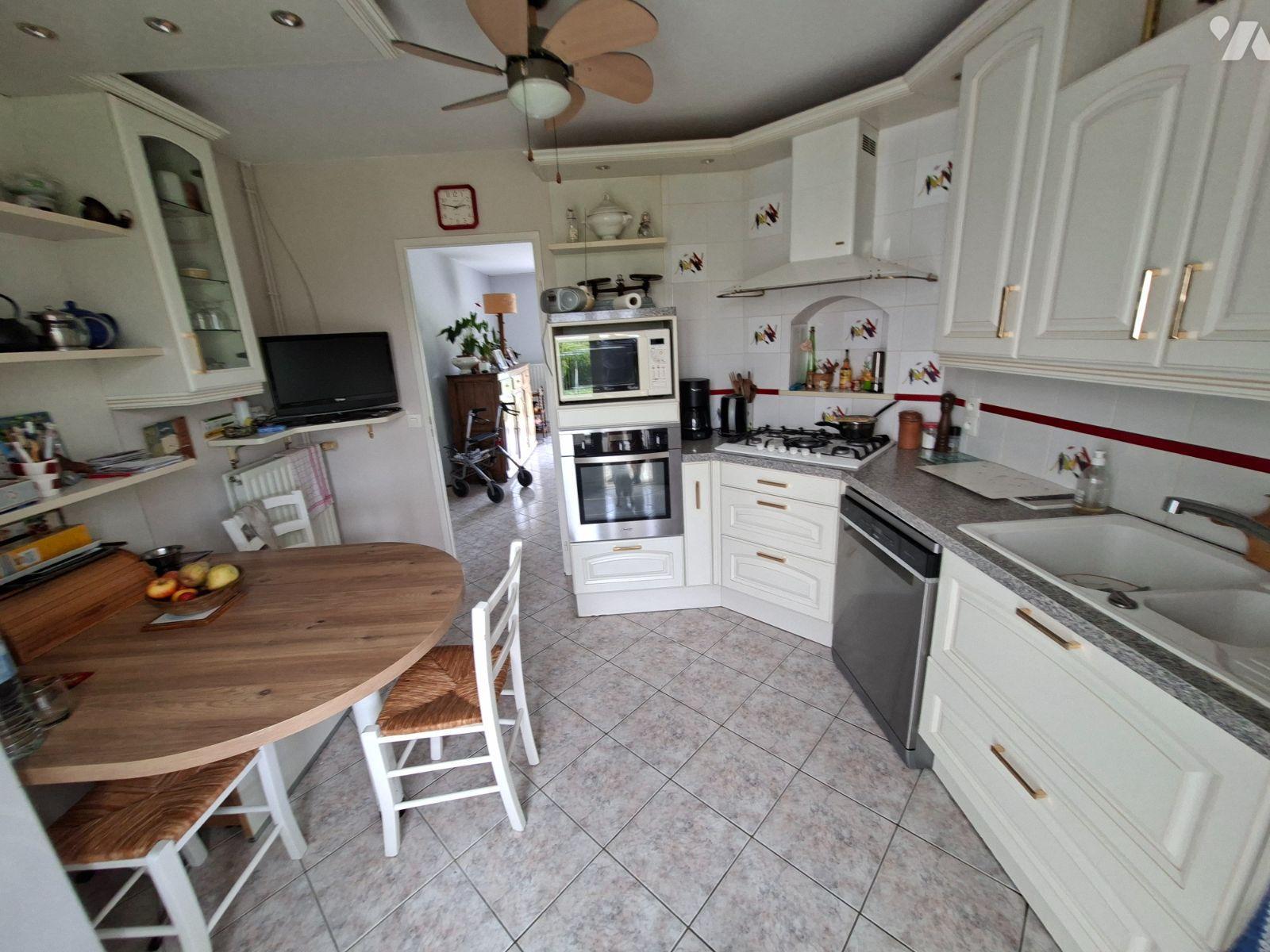 Maison 5 pièces 117 m² · à Solre-le-Château · 117 m² · 160 000 €