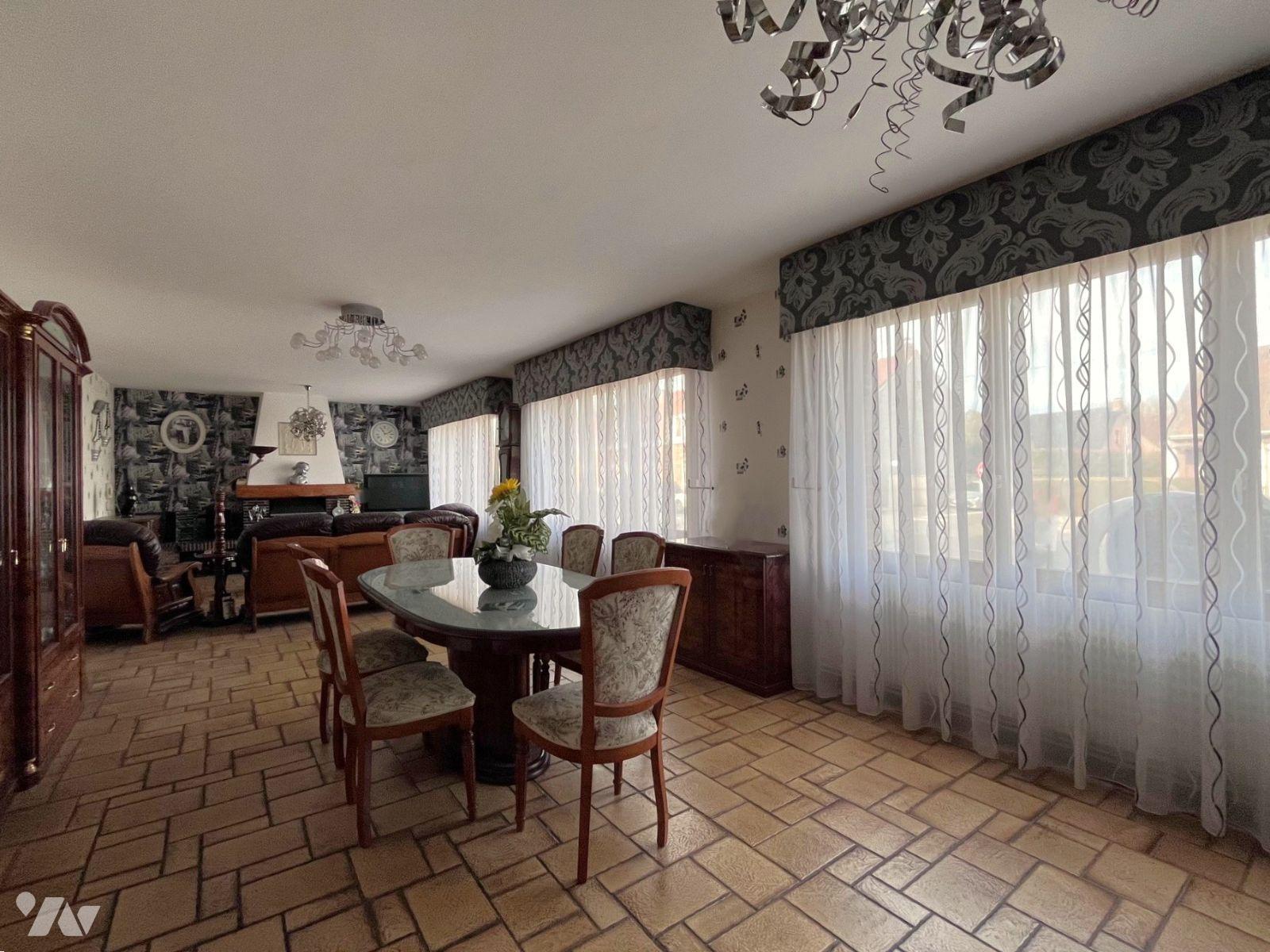 VENTE maison-HAZEBROUCK (59)