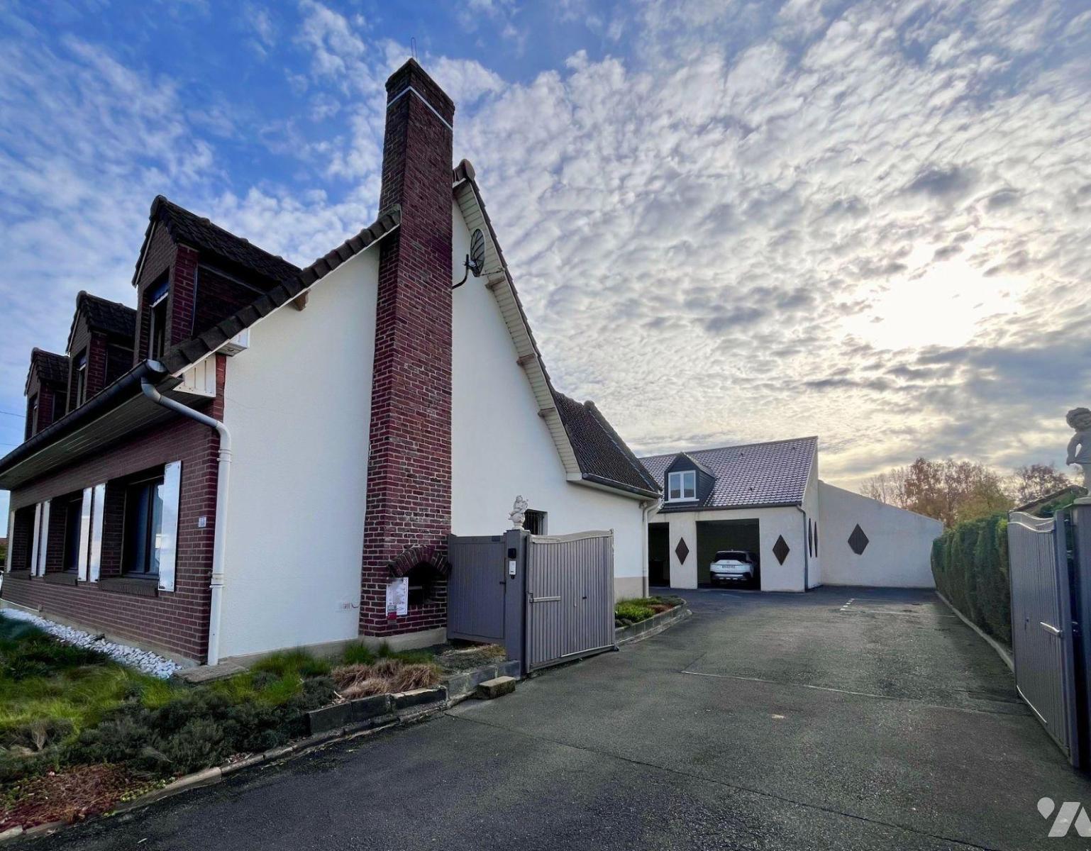 VENTE maison-HAZEBROUCK (59)