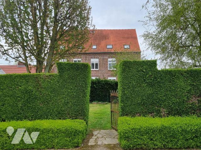 Appartement — Wallon-Cappel