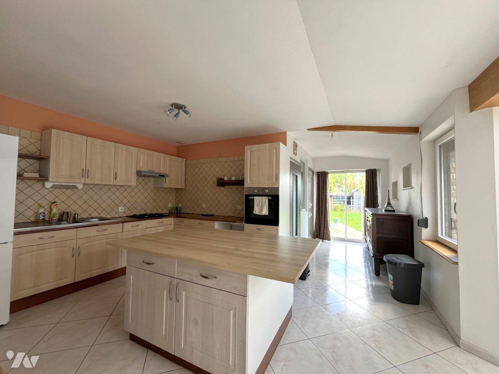 Maison 6 pièces 135 m² · à Hazebrouck · 135 m² · 210 000 €