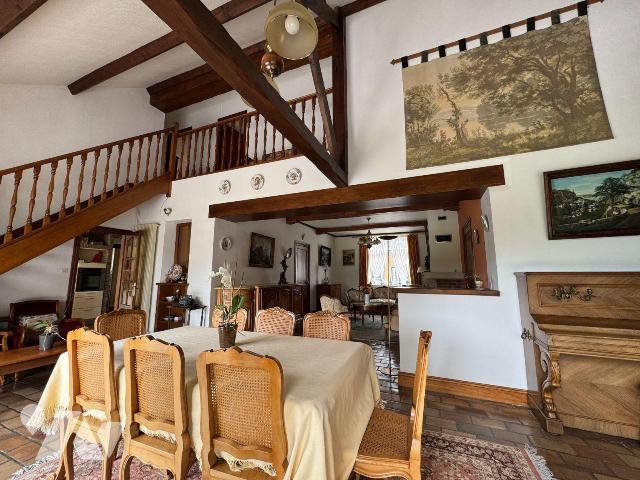 Vente - Maison / villa - ARNEKE - 210 m² - 8 pièces - 59147/H125015