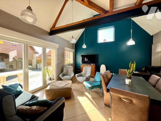 Maison 6 pièces 142 m² · à Bollezeele · 142 m² · 280 000 €