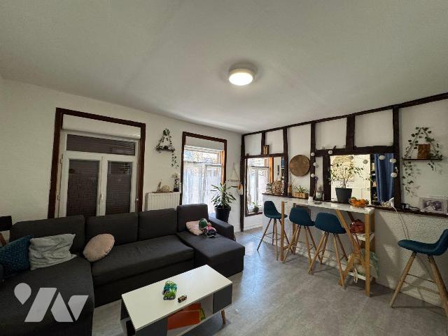 Maison 5 pièces 98 m² · à Cassel · 98 m² · 110 000 €