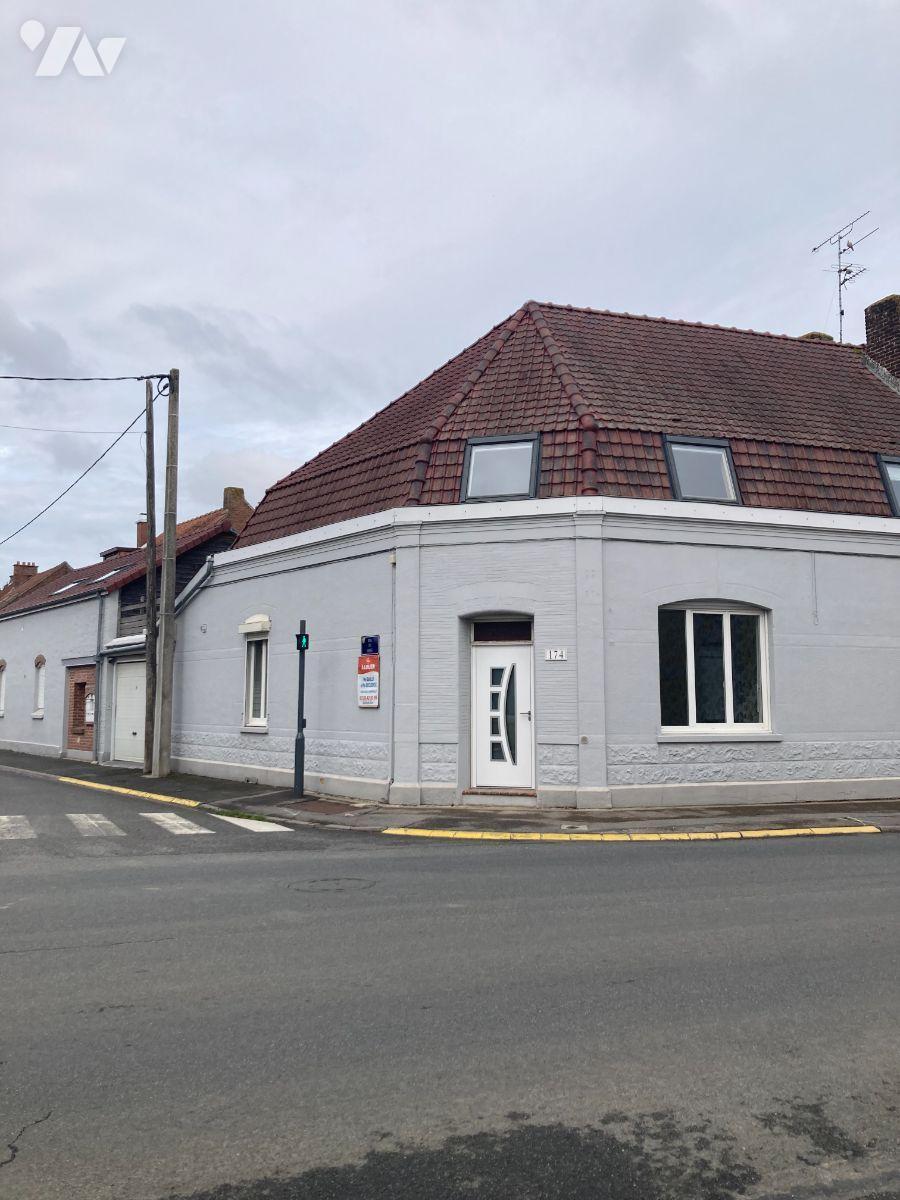 Appartement 4 pièces 95 m² · à Merville · 95 m² · 650 €/mois