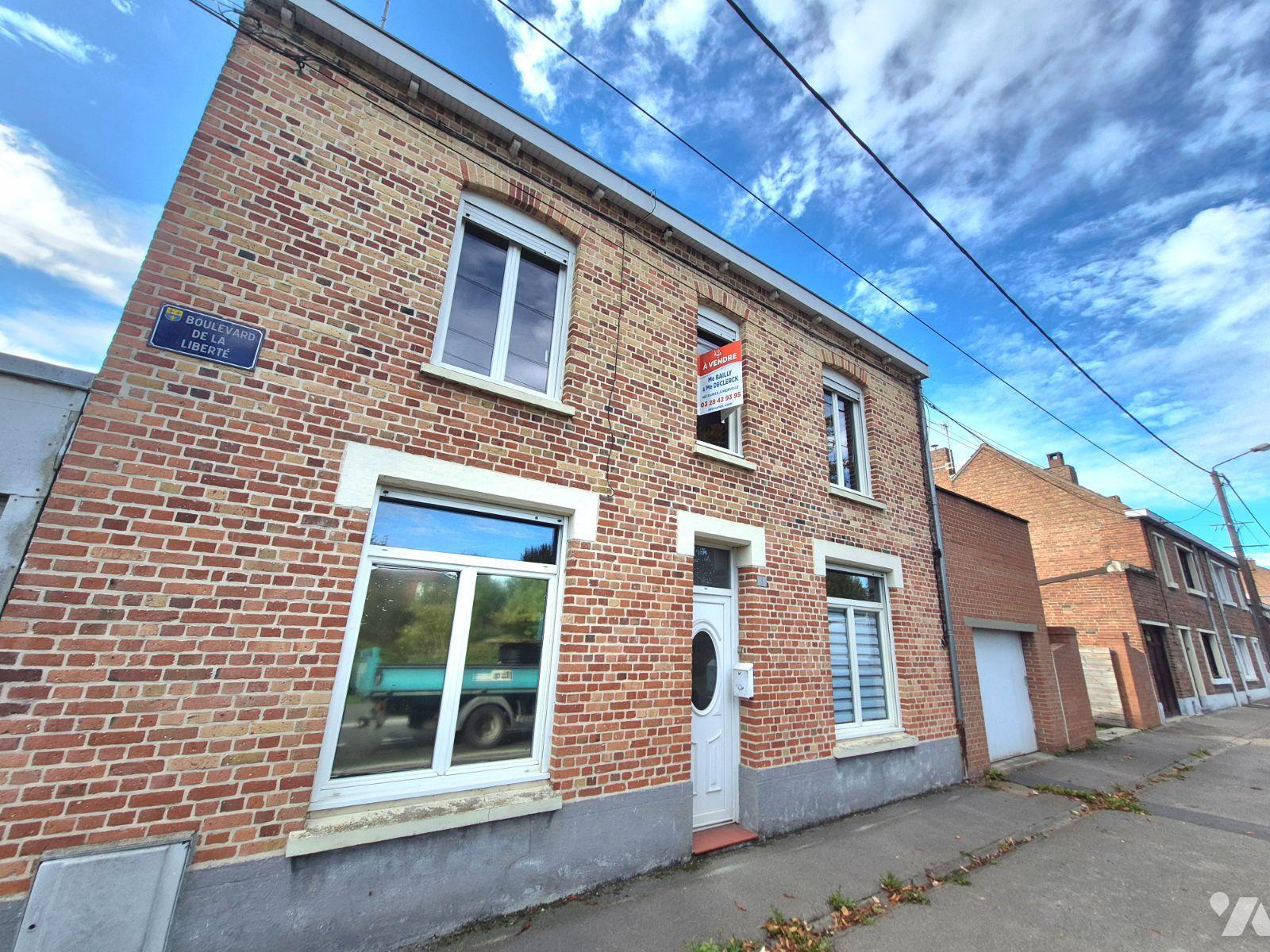 Maison 5 pièces 116 m² · à Merville · 116 m² · 185 000 €