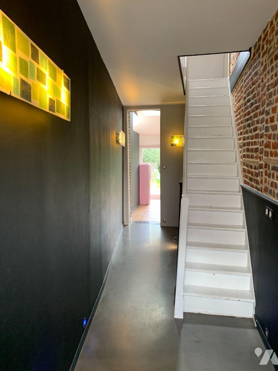 Maison 6 pièces 147 m² · à Saint-Saulve · 147 m² · 970 €/mois