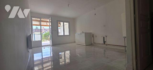 Maison 5 pièces 99 m² · à Vieux-Condé · 99 m² · 125 000 €