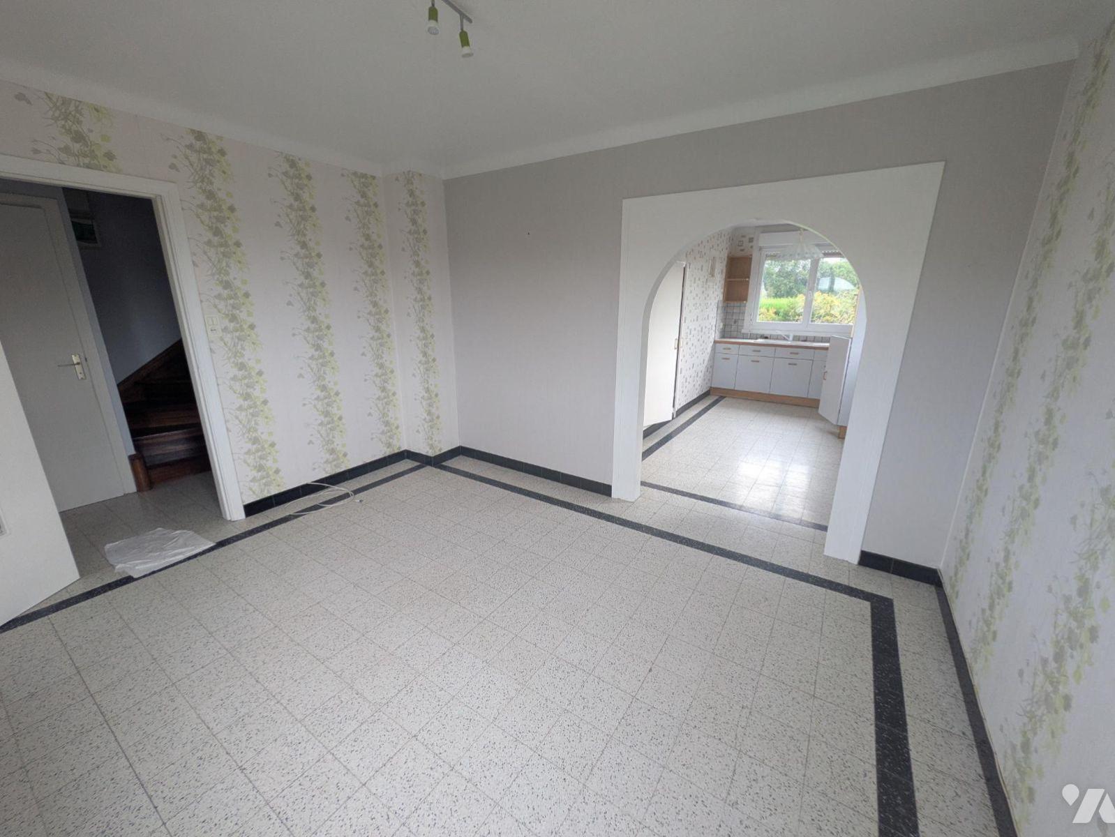 Maison 5 pièces 73 m² · à Esquelbecq · 73 m² · 150 000 €