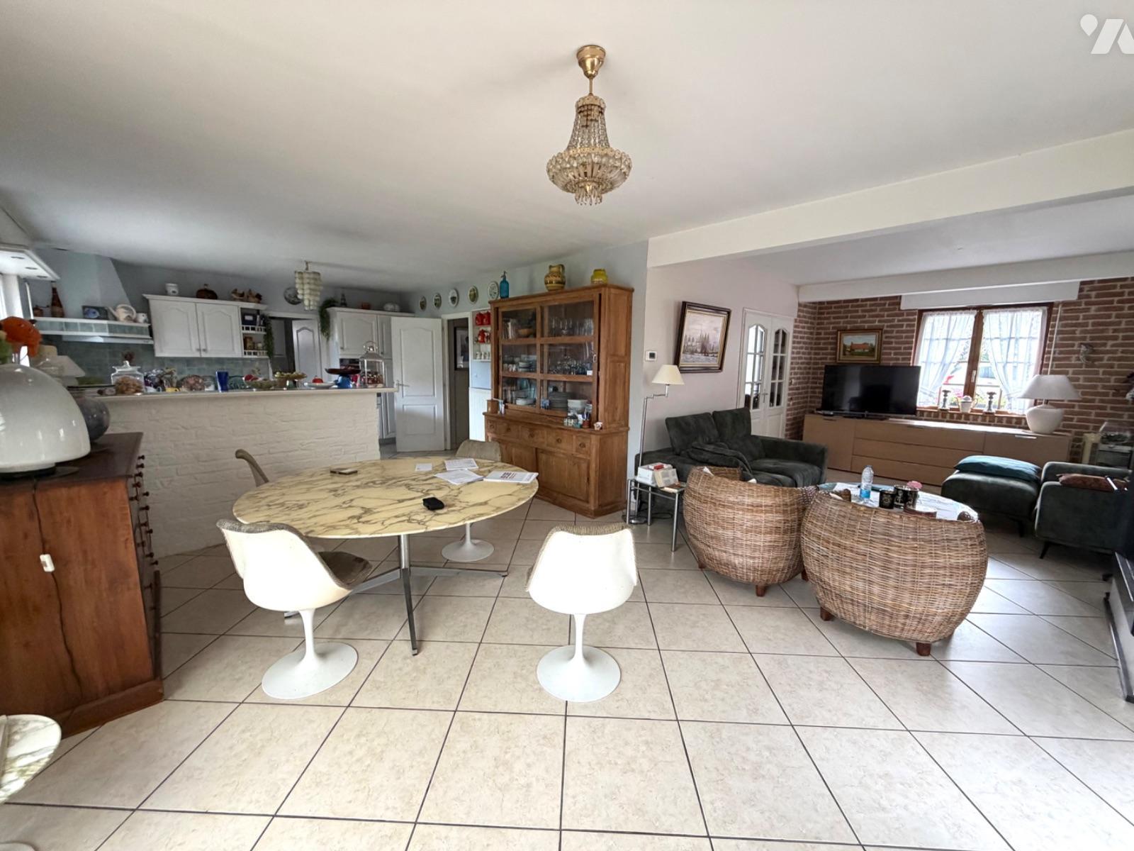 Maison 8 pièces 165 m² · à Ghyvelde · 165 m² · 360 000 €