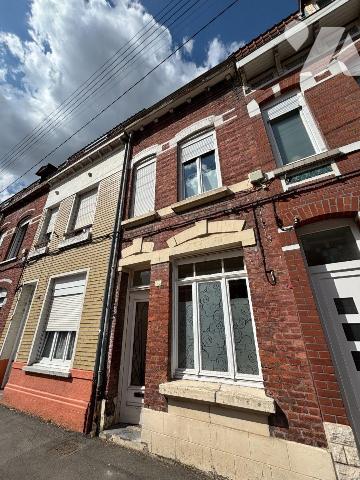 Maison 3 pièces 92 m² · à Merville · 92 m² · 60 000 €