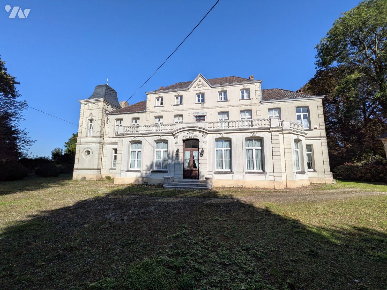 Maison 18 pièces 410 m² · à Herlincourt · 410 m² · 600 000 €