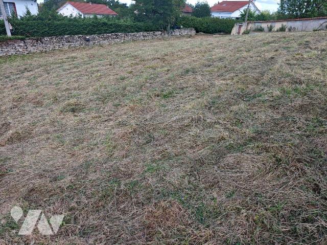 Vente - Terrain - LEZOUX - 816 m² - 63033/13372/280