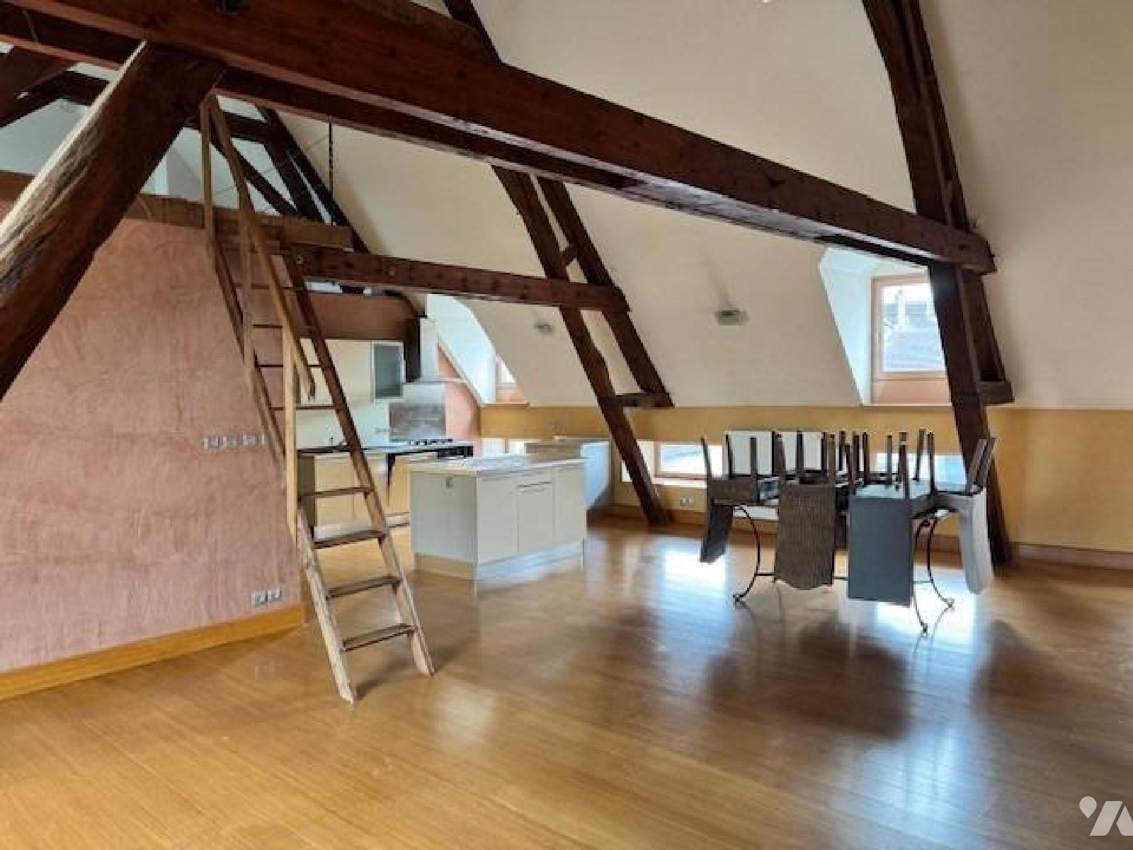 Appartement 3 pièces 117 m² · à Louhans · 117 m² · 870 €/mois