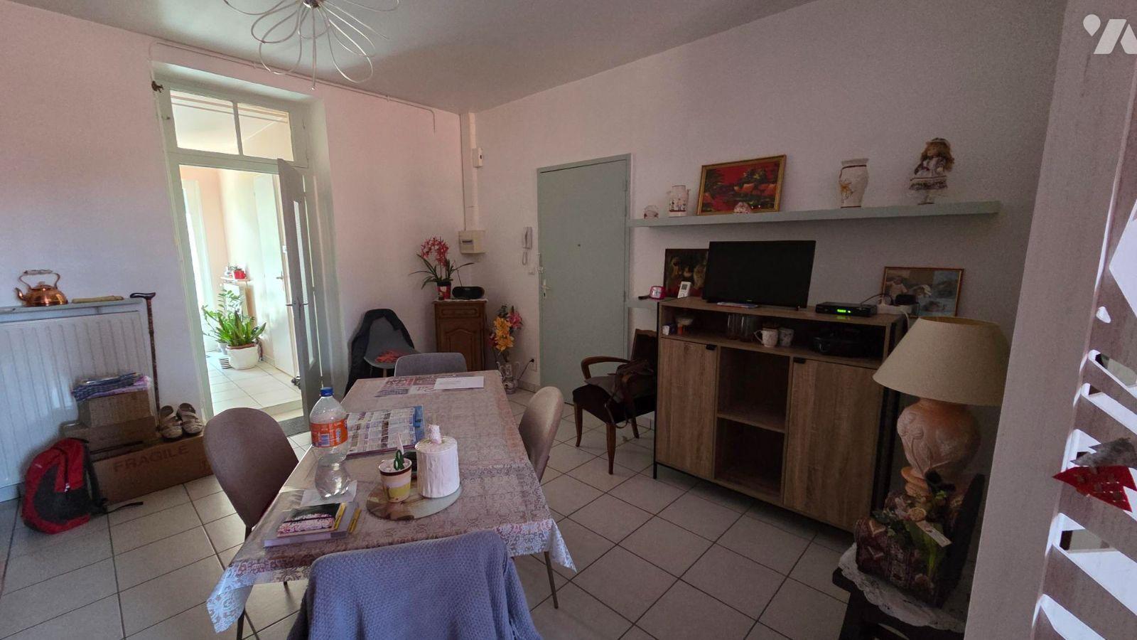 Appartement 1 pièce 45 m² · à Louhans · 45 m² · 383 €/mois