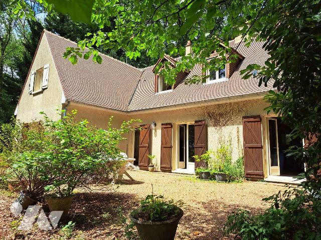Maison 8 pièces 201 m² · à Mans · 201 m² · 280 000 €