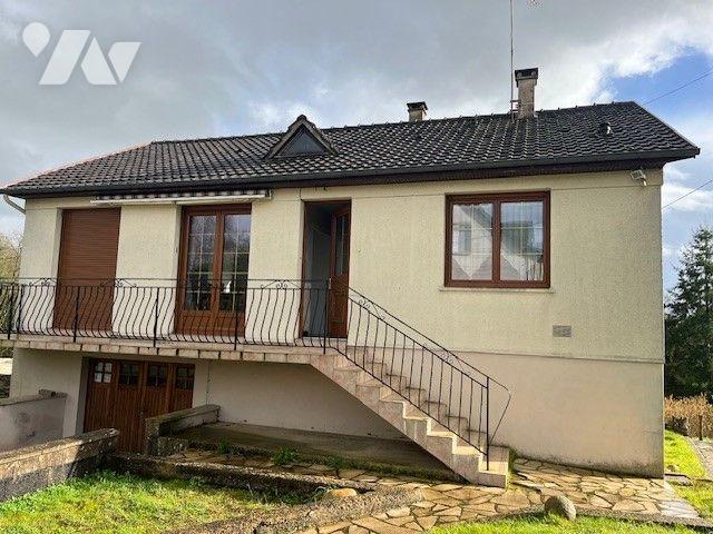 Maison 5 pièces 72 m² · à Saint-Aubin-de-Locquenay · 72 m² · 70 000 €