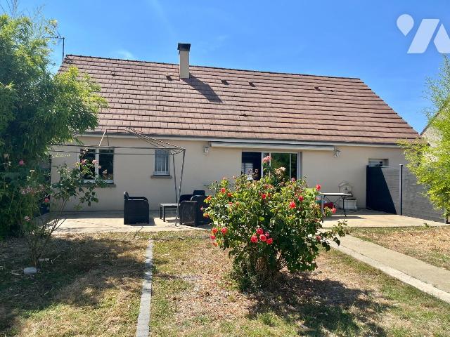 Maison 2 pièces 113 m² · à Souligné-sous-Ballon · 113 m² · 240 000 €