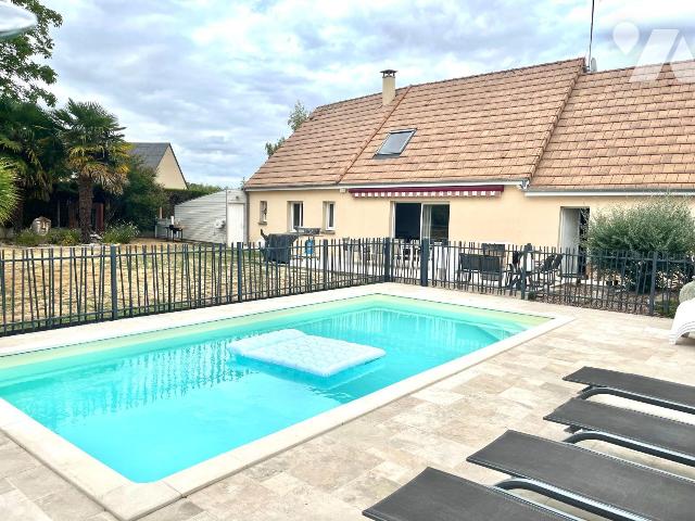 Maison 165m² — La Bazoge
