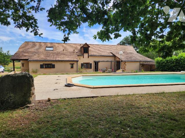 Maison 6 pièces 146 m² · à Clermont-Créans · 146 m² · 275 000 €