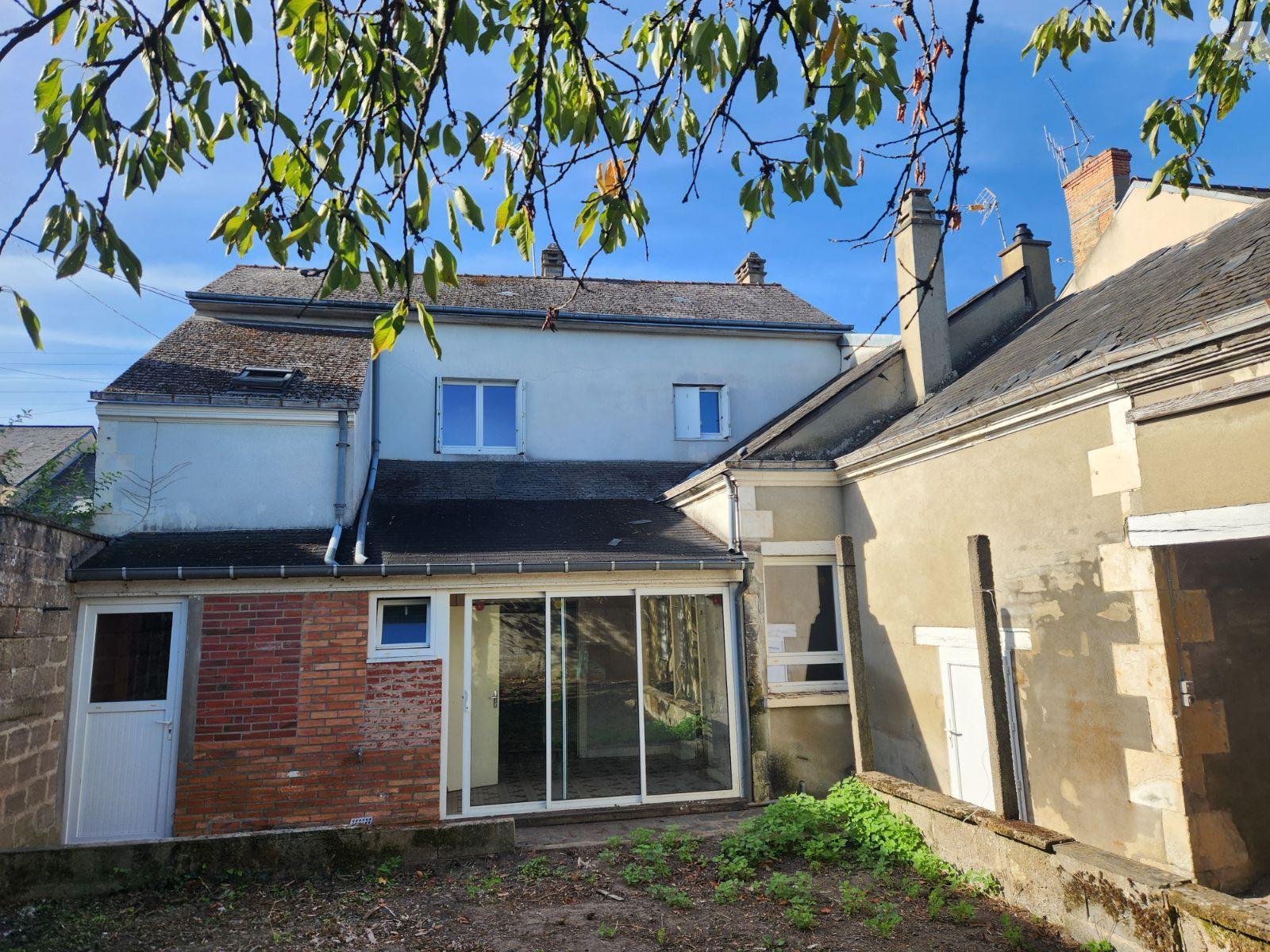Maison 5 pièces 134 m² · à La Flèche · 134 m² · 160 000 €