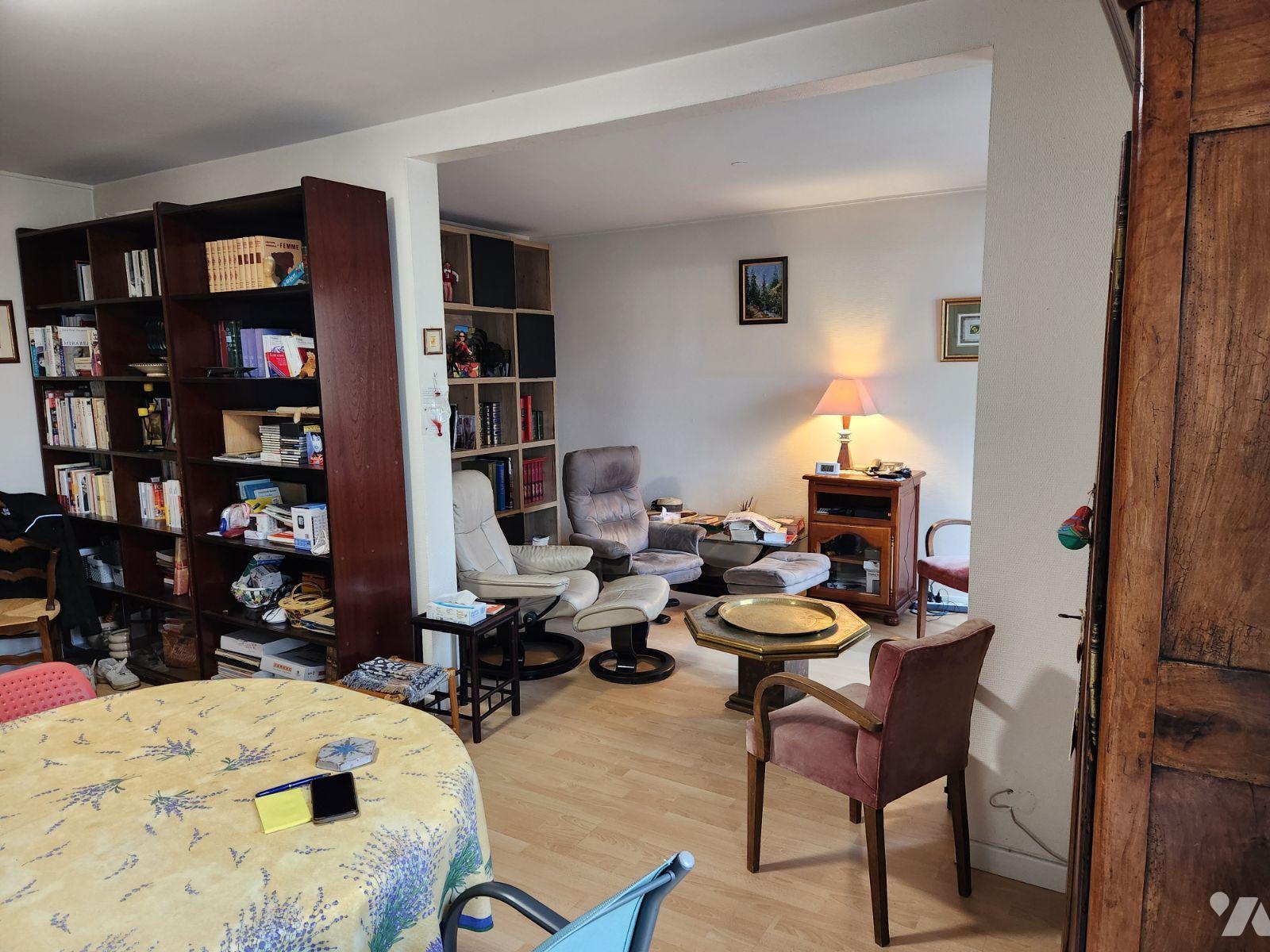 Appartement 4 pièces 76 m² · à La Flèche · 76 m² · 98 000 €
