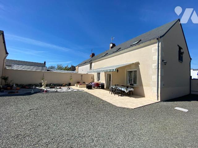 Maison 5 pièces 160 m² · à Mayet · 160 m² · 26 000 €