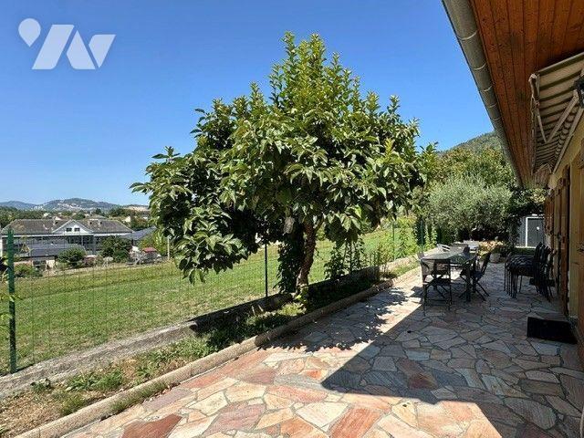 Maison 7 pièces 155 m² · à Saint-Béron · 155 m² · 320 000 €