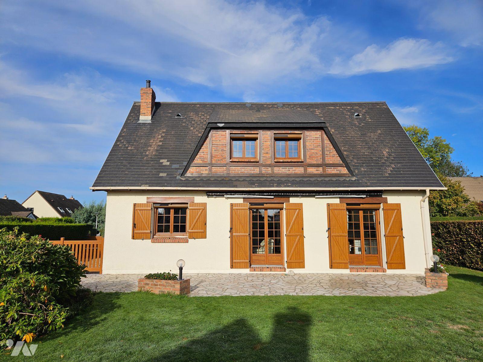 Maison 5 pièces 94 m² · à Franqueville-Saint-Pierre · 94 m² · 310 000 €