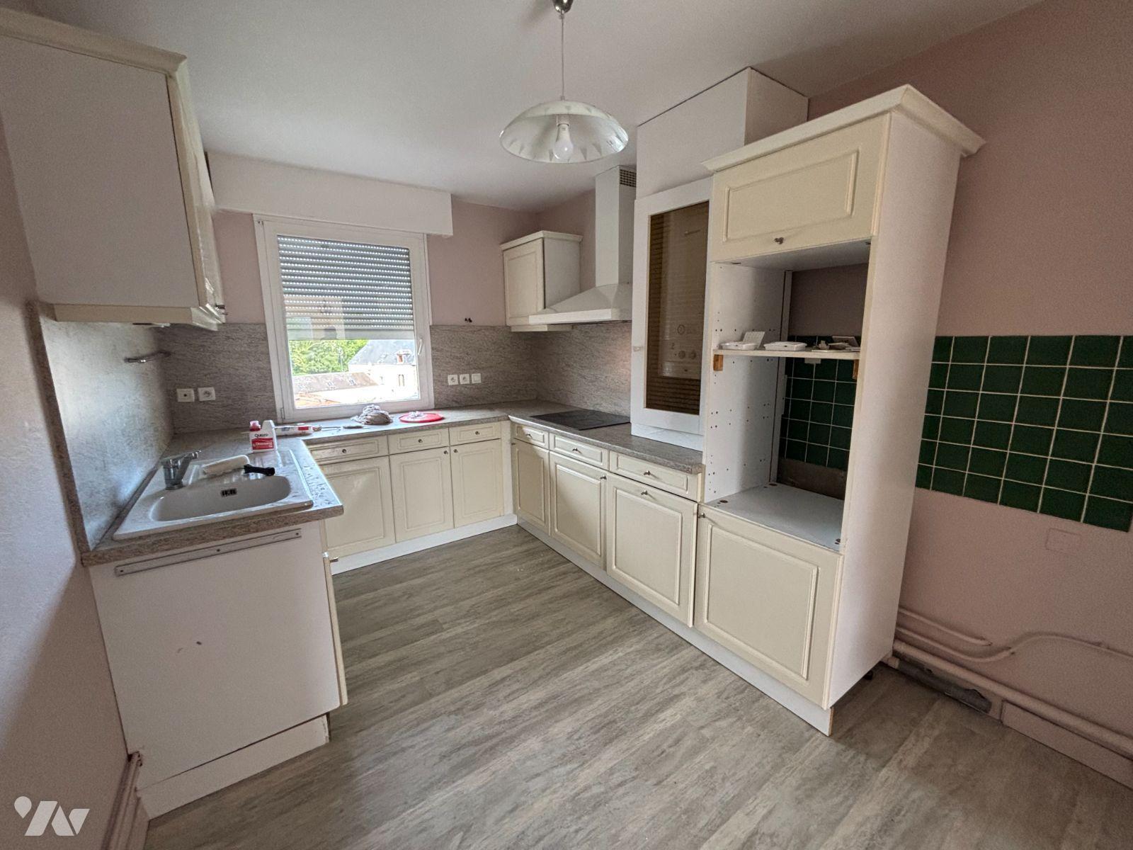 Appartement 4 pièces 103 m² · à Eu · 103 m² · 860 €/mois