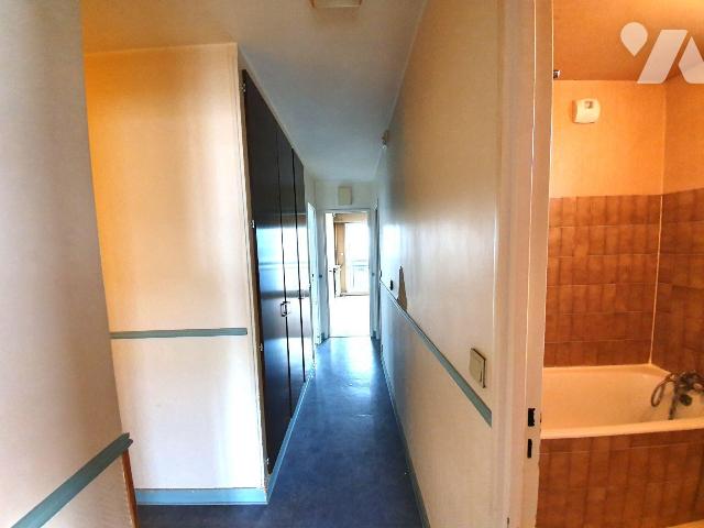 Appartement a vendre  - 6 pièce(s) - 133 m2 - Surfyn