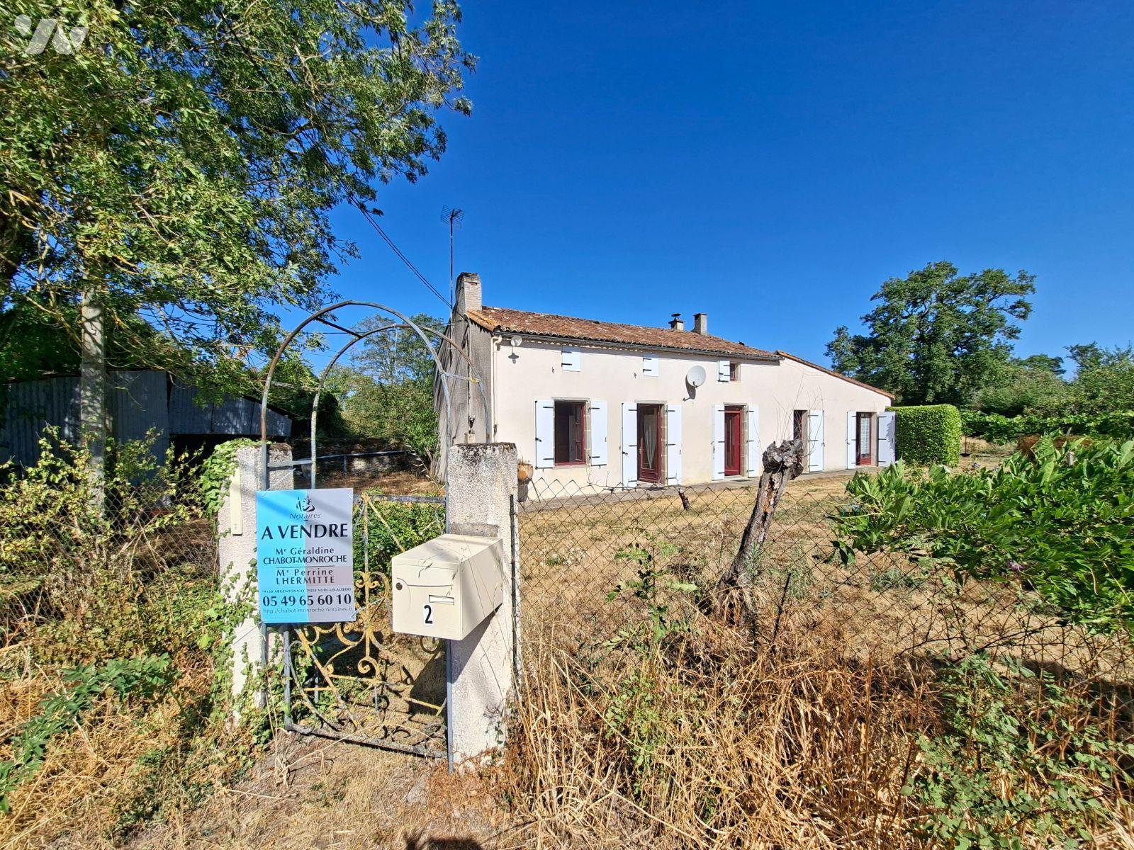 Maison 2 pièces 54 m² · à Argentonnay · 54 m² · 60 000 €