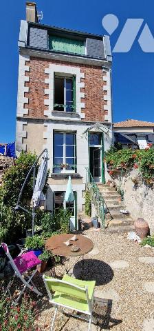 Maison 6 pièces 138 m² · à Thouars · 138 m² · 210 000 €