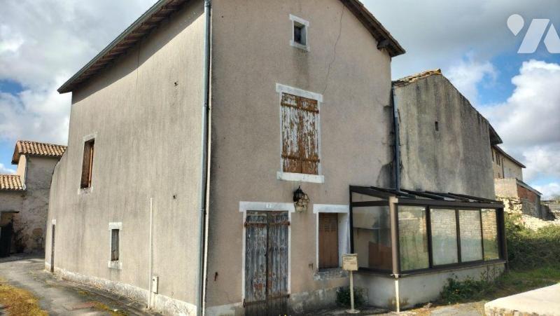 Maison 2 pièces 108 m² · à Chenay · 108 m² · 20 000 €