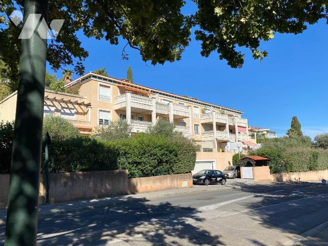 Vente - Appartement - HYERES - 3 pièces - 83042/042/839