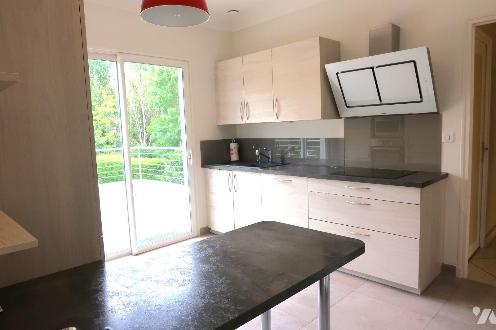 VENTE maison-ST CYR (86)