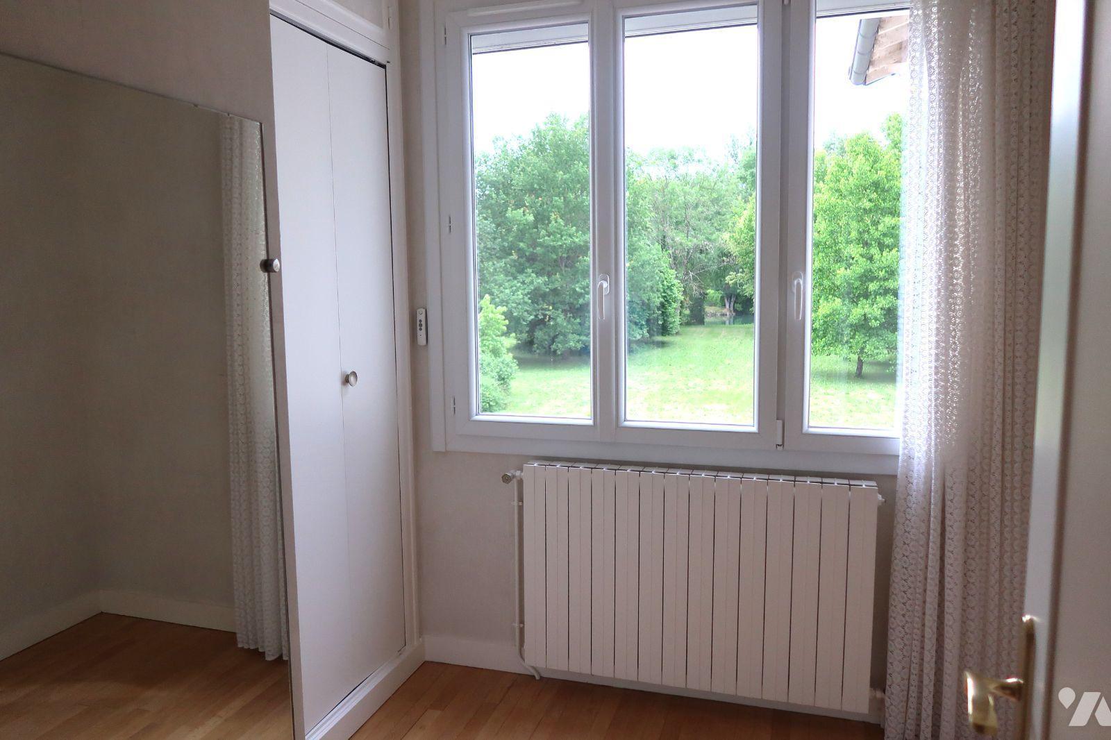 VENTE maison-ST CYR (86)