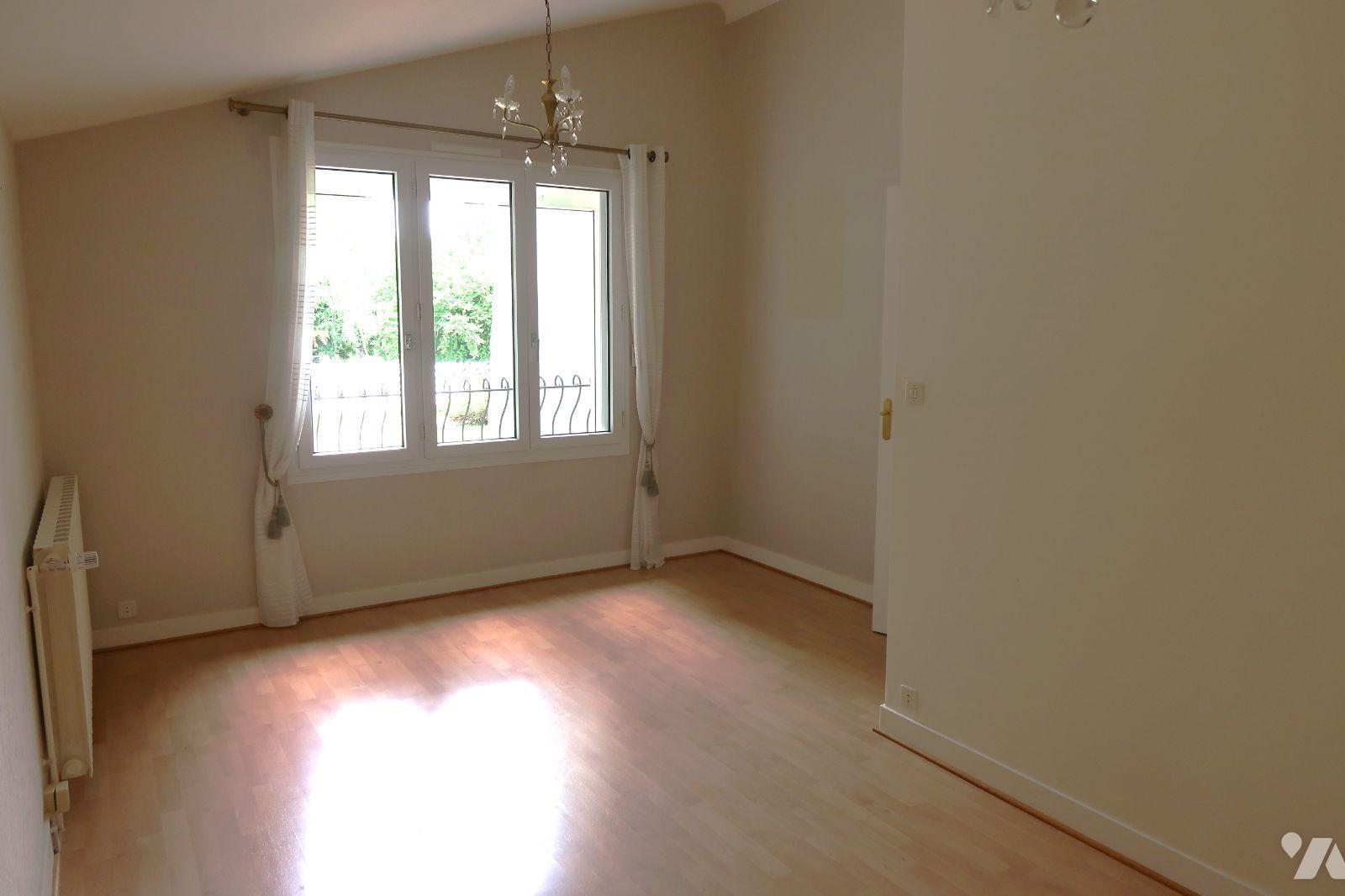 VENTE maison-ST CYR (86)