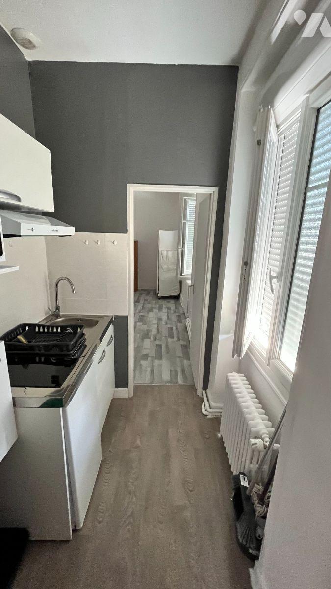 VENTE immeuble-LENCLOITRE (86)
