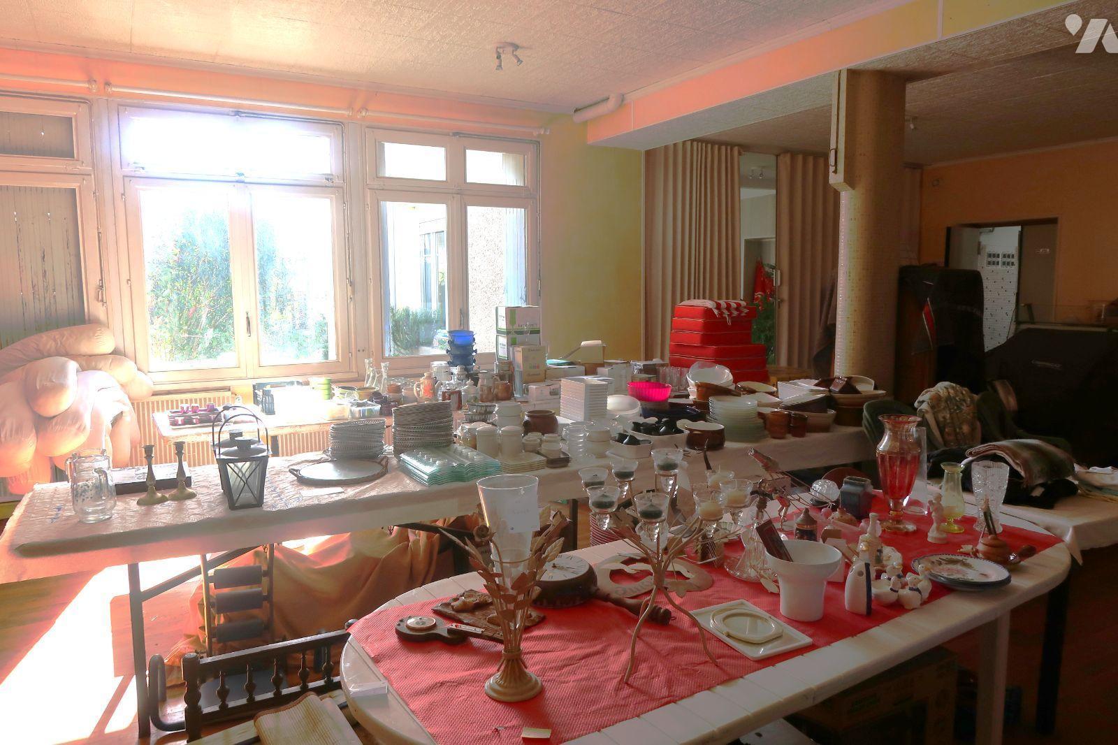VENTE immeuble-LENCLOITRE (86)