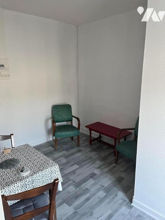 VENTE immeuble-LENCLOITRE (86)