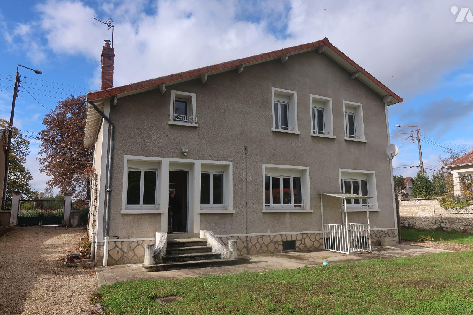 VENTE maison-CHATELLERAULT (86)