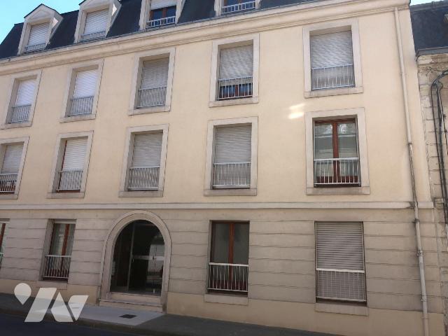Appartement 1 pièce 29 m² · à Châtellerault · 29 m² · 30 000 €