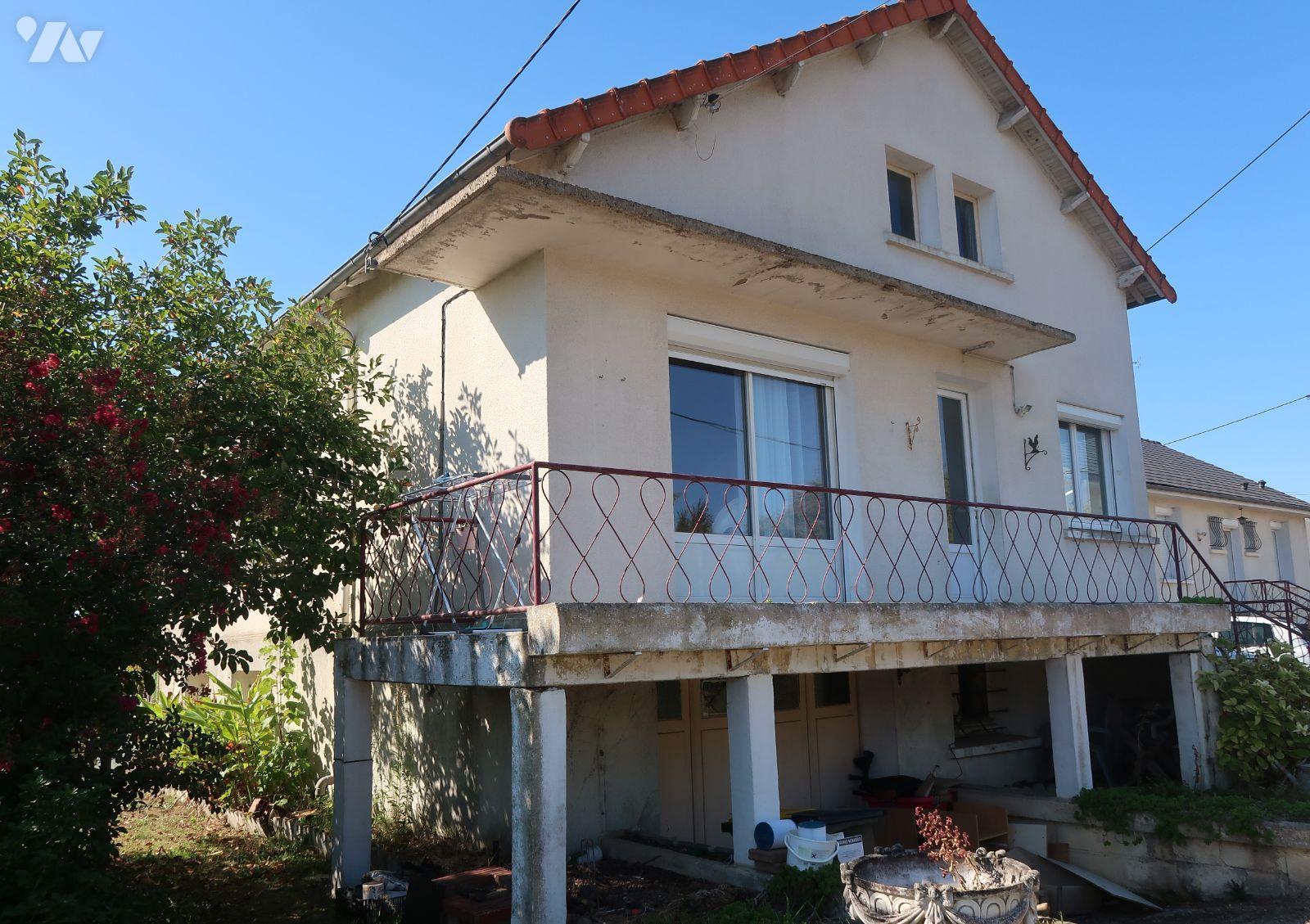 Maison 5 pièces 90 m² · à Naintré · 90 m² · 125 000 €