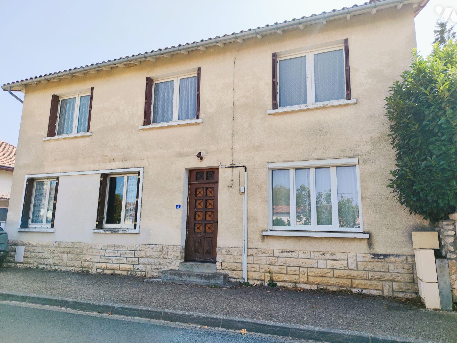 Maison 174m² — Bignoux