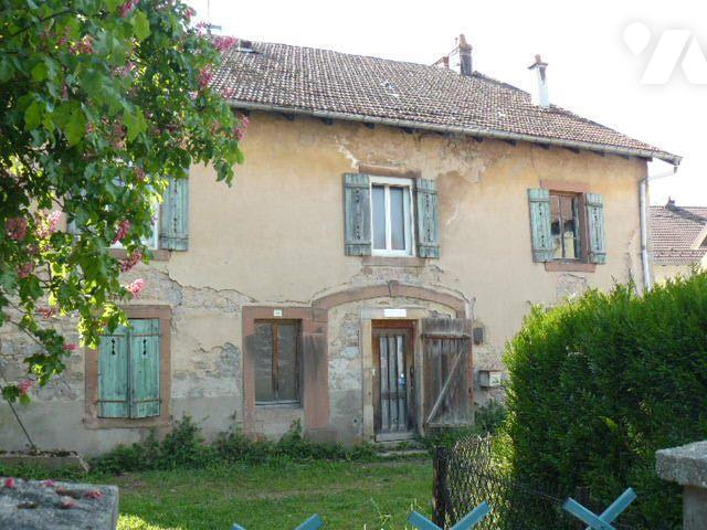 Maison 10 pièces 270 m² · à Granges-Aumontzey · 270 m² · 65 000 €