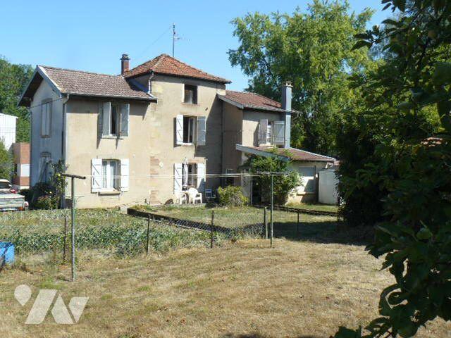 Maison 5 pièces 96 m² · à Rambervillers · 96 m² · 75 000 €